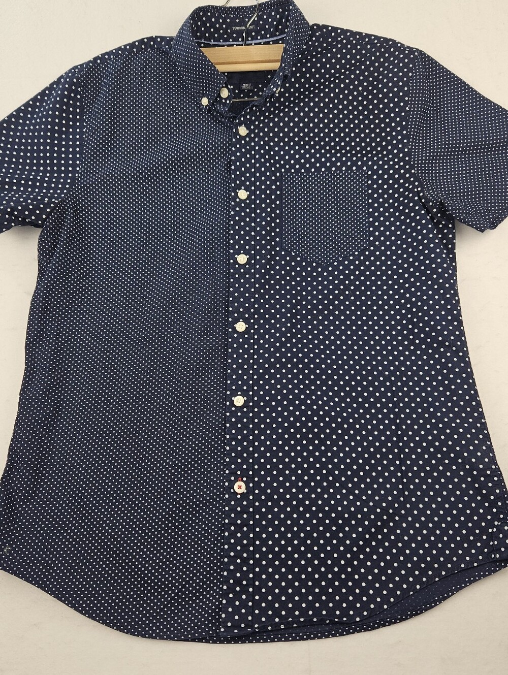 American Eagle Men's Navy Polka Dot Short-Sleeve Button-Up Sift Casual Fit Sz M